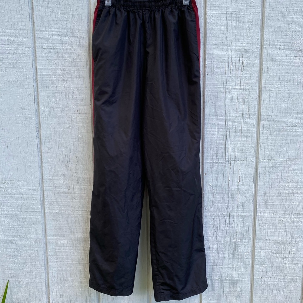 Nike wind runner pants